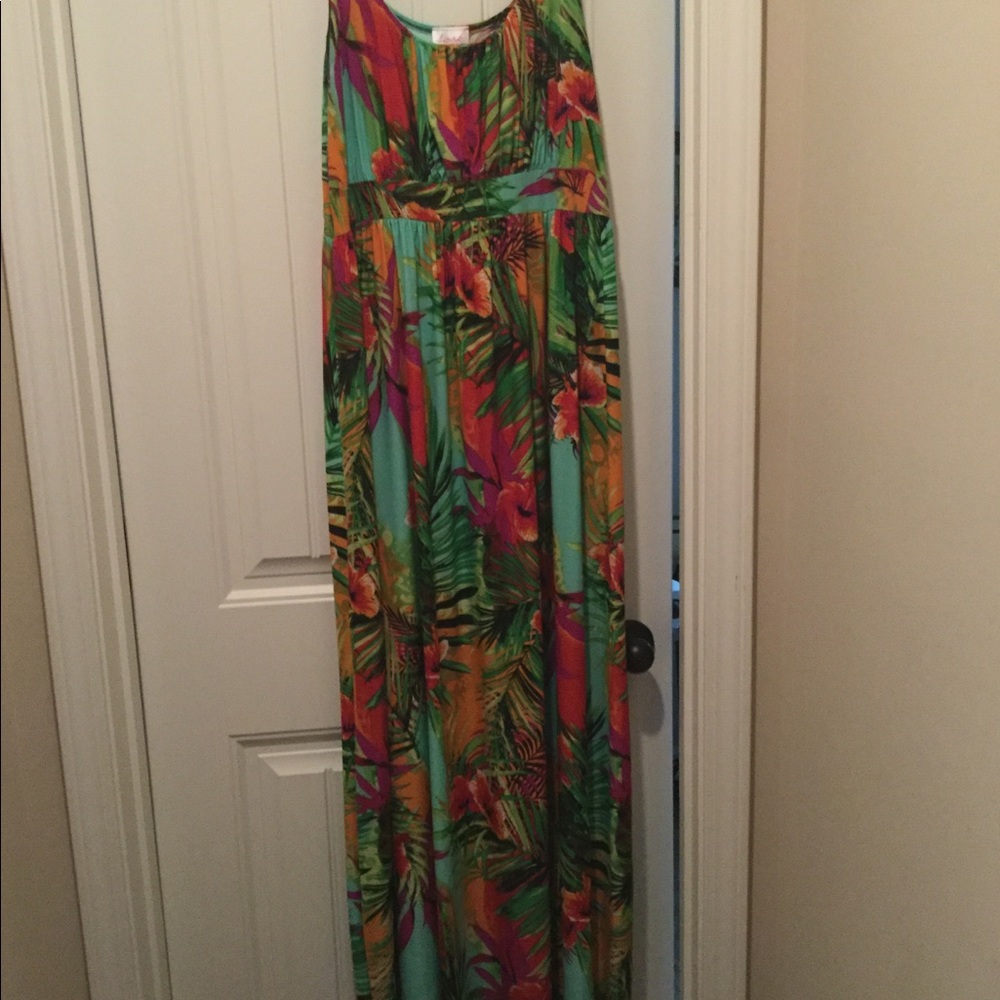 Women’s dress